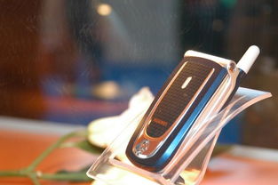 通訊新紀(jì)元 2004年中國國際通信設(shè)備技術(shù)展上的華為手機